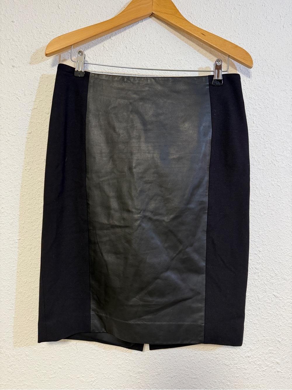 Classiques Entier Black Pencil Skirt with Leather Center size 10